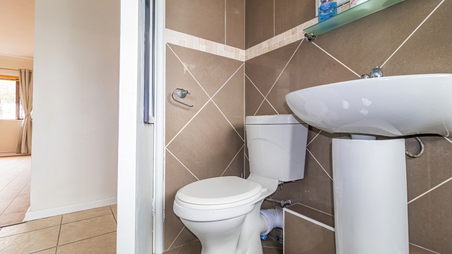 To Let 2 Bedroom Property for Rent in Plumstead Western Cape